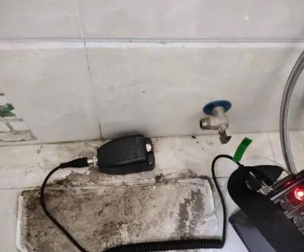 城步屋顶漏水维修公司分享下卫生间漏水的危害及解决方法